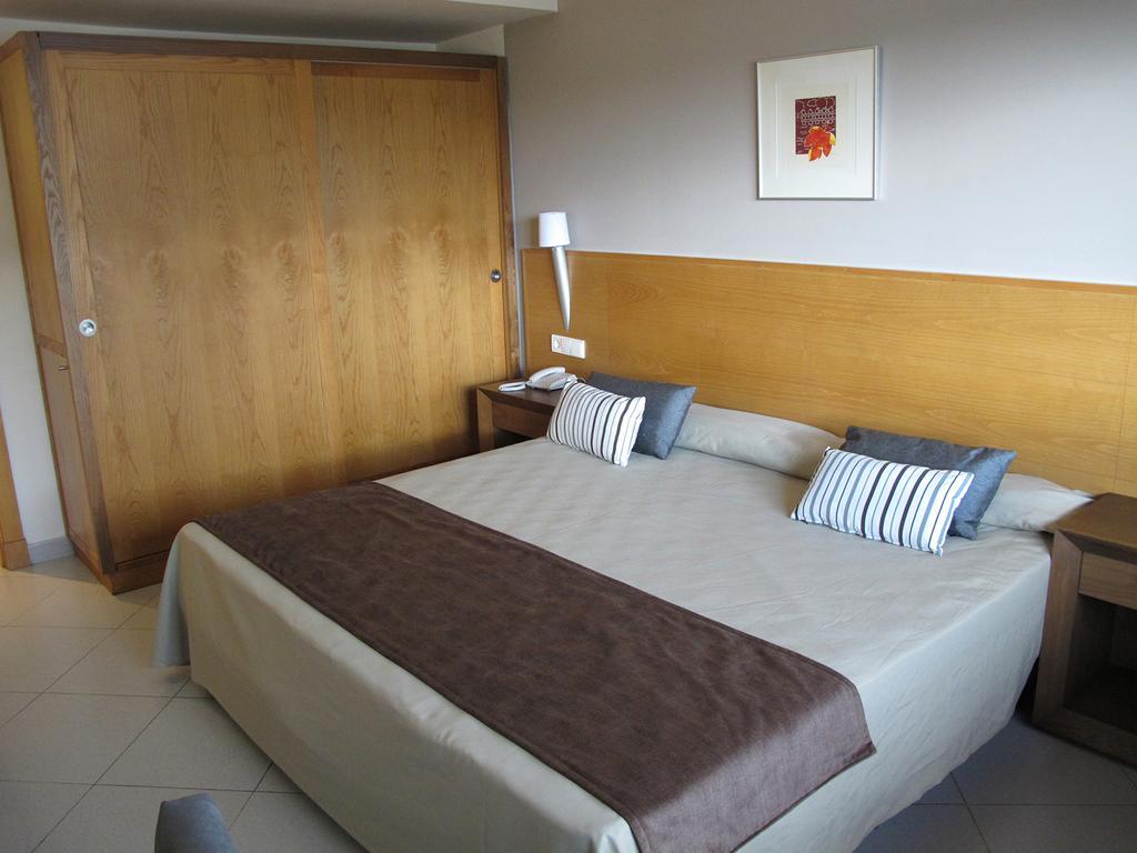 Double or Twin Room,1252133632:JPEG