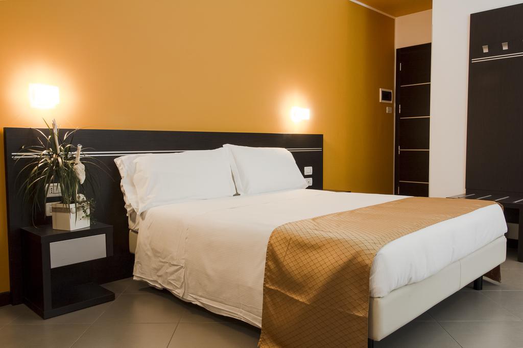 Superior Double or Twin Room with Sea View,698877333:JPEG