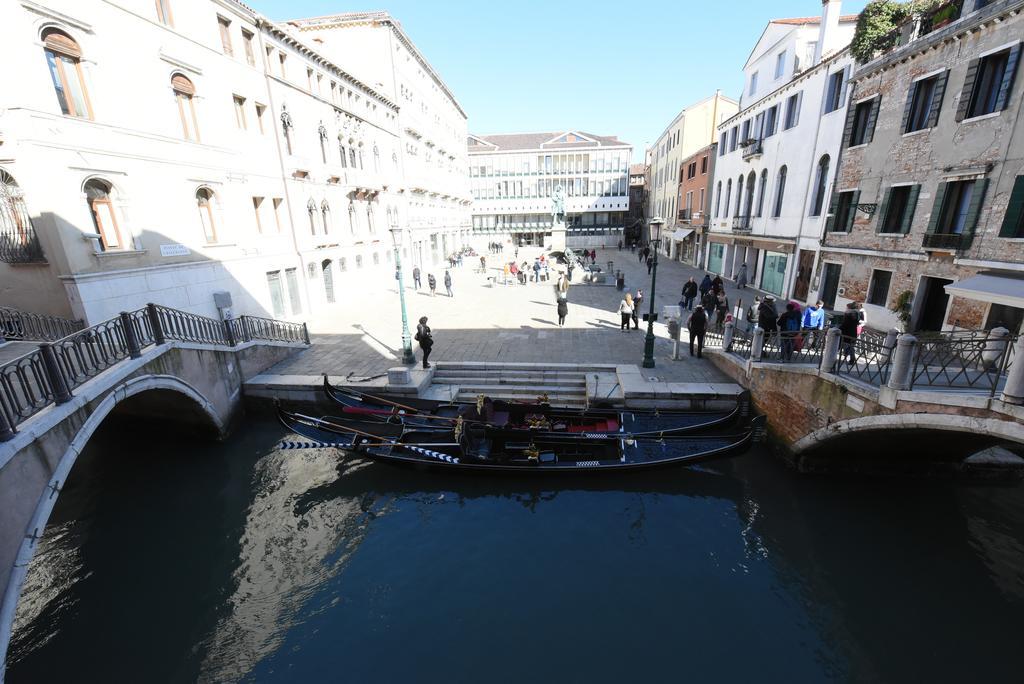 Junior Suite Canal View