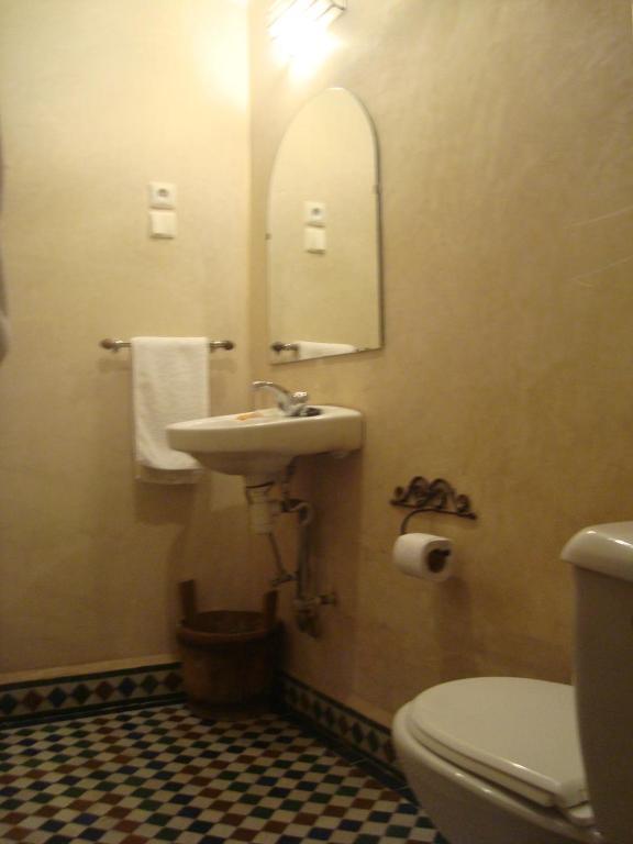 Standard Single Room,38822635:JPEG
