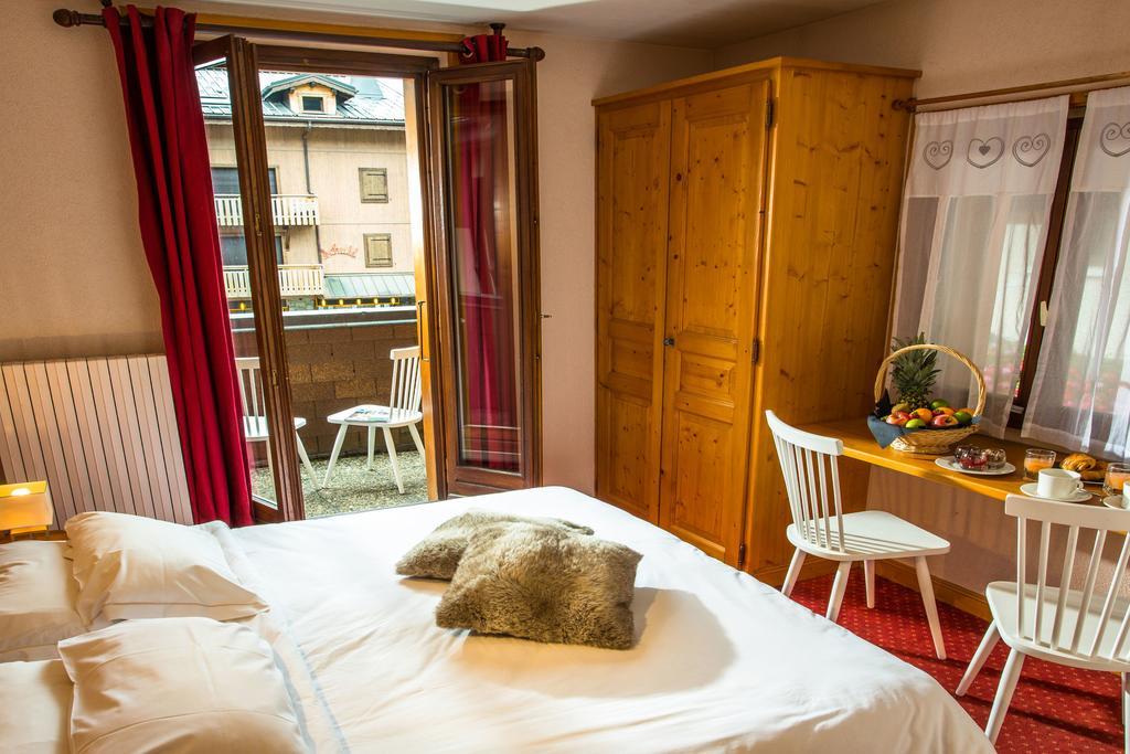 Double Room,507245925:JPEG