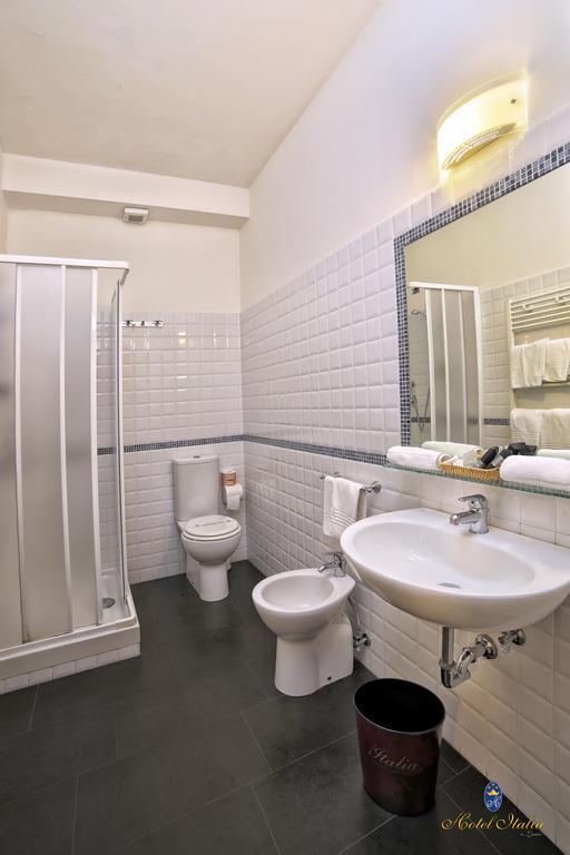 Double Room with Balcony and Sea View,1611084633:JPEG