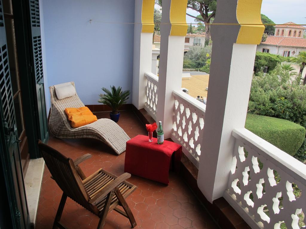 Deluxe Triple Room Sea View