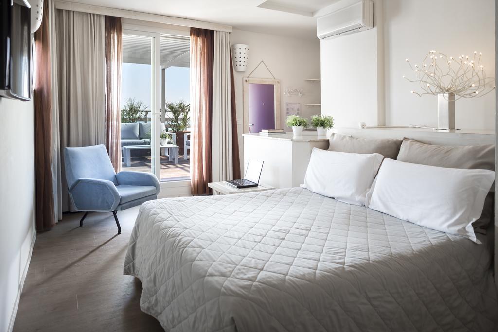 Superior Double Room with Sea View,395586705:JPEG