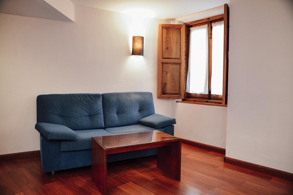 Superior Twin Room Cathedral View