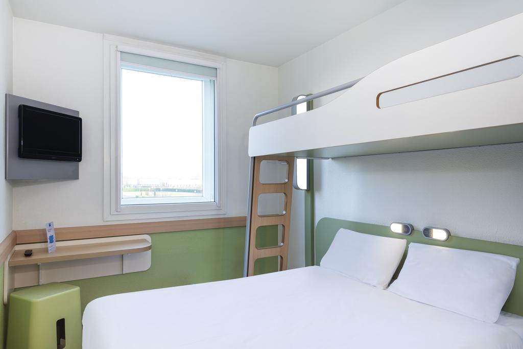 Triple Room,395947518:JPEG