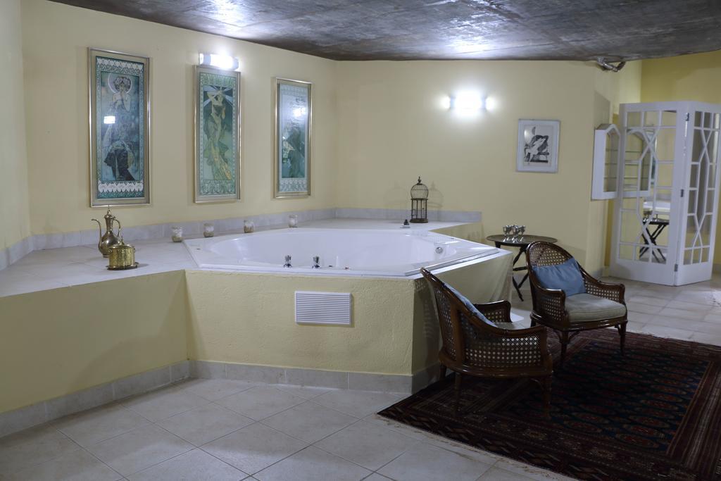Superior Double or Twin Room Garden View