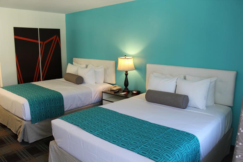 Queen Room Two Queen Beds