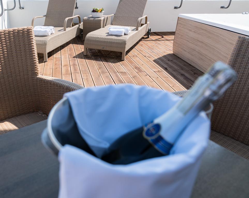 Superior Room Openair Jacuzzi or Whirlpool or Hot Tub