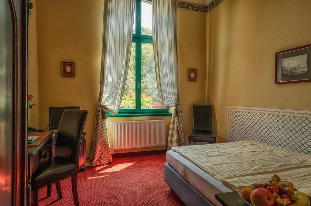 Small Double Room
