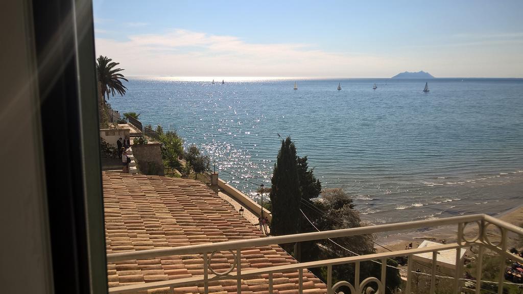 Studio Balcony Sea View