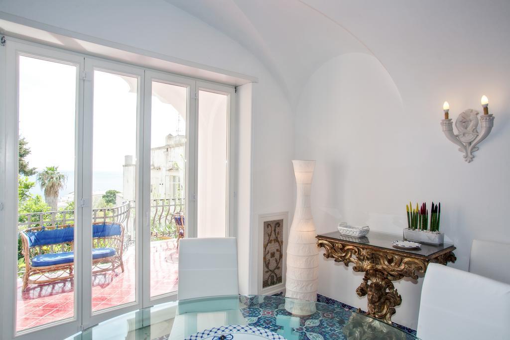 Deluxe Suite Sea View
