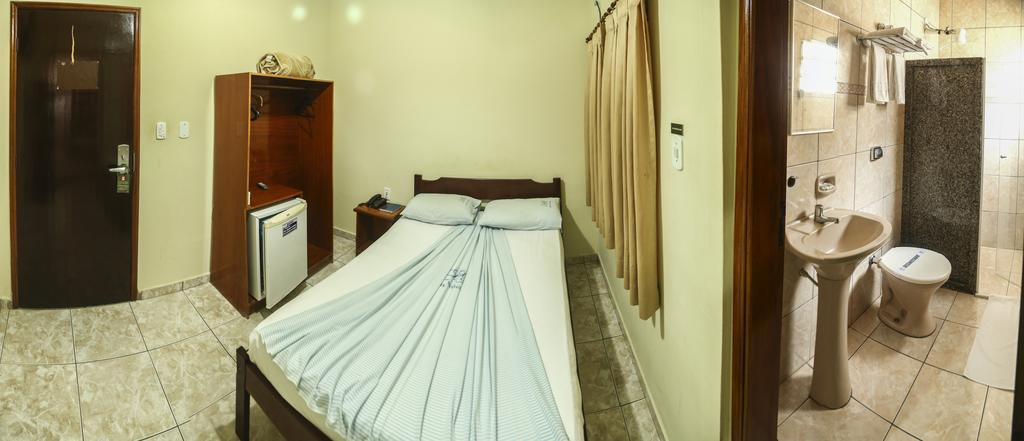 Quarto Duplo Standard