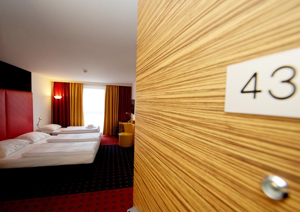 City Room