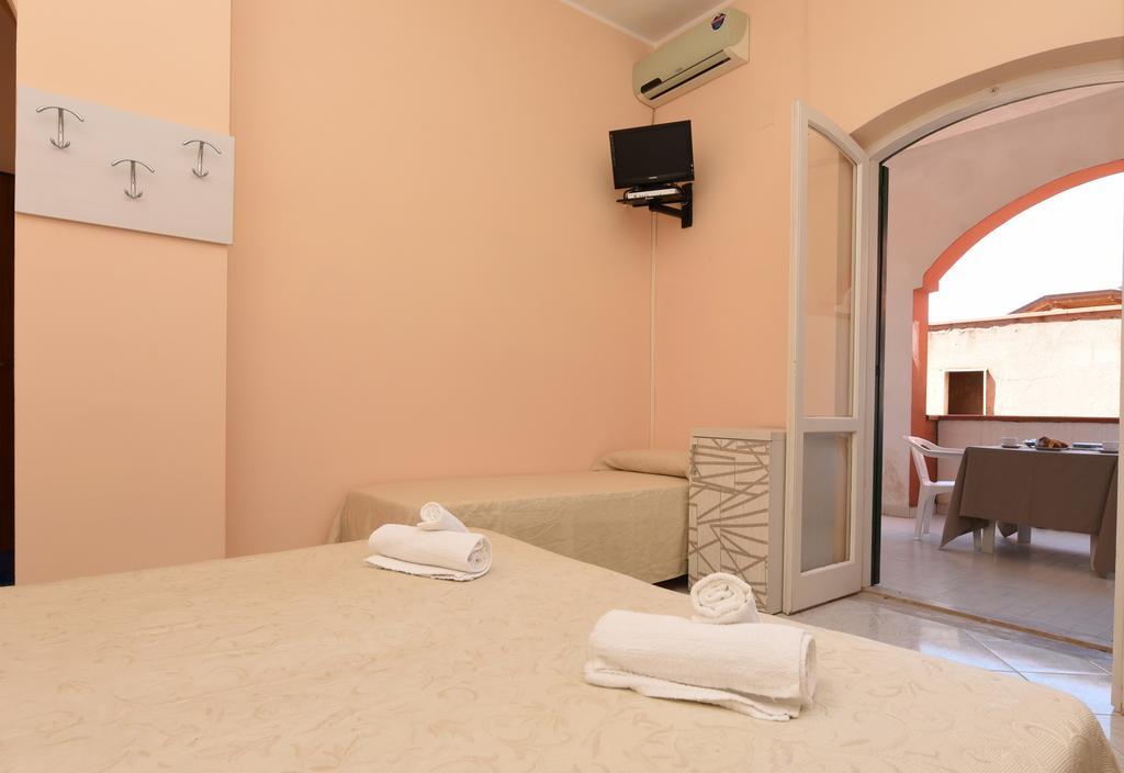 Standard Triple Room,1216325875:JPEG