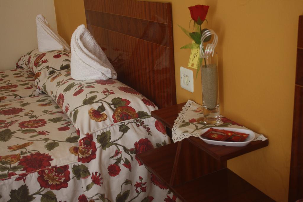 Habitación Triple con baño compartido