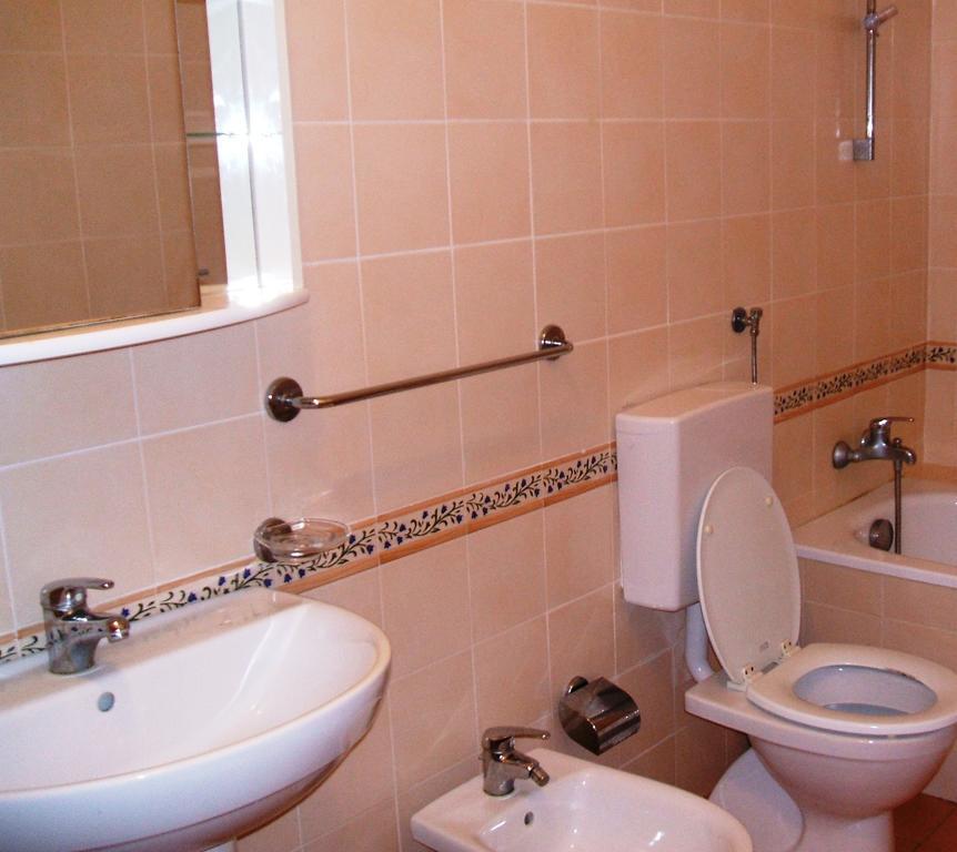 Appartamento con 2 Camere da Letto