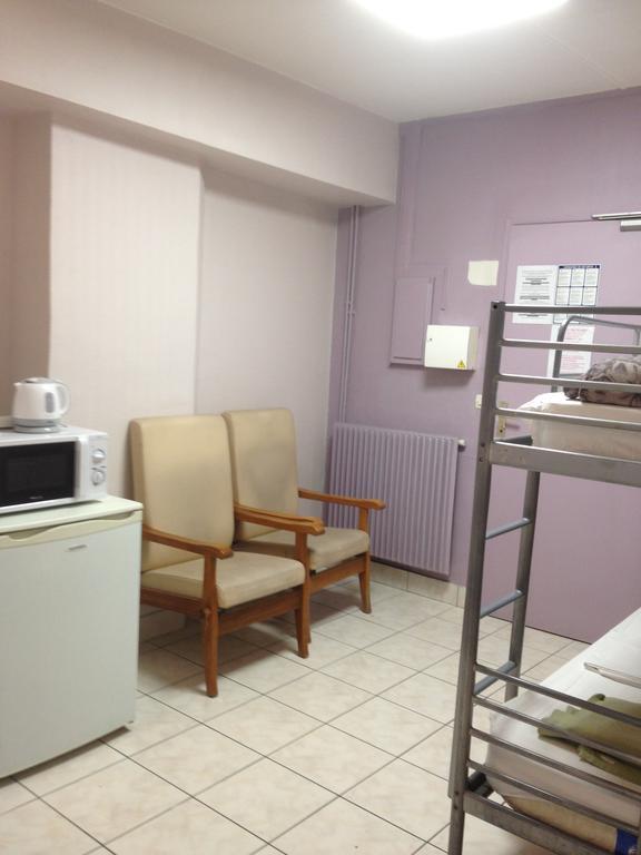 Quarto Quíntuplo com Casa de Banho Privada