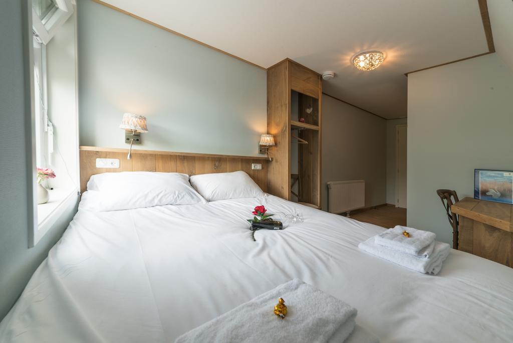 Budget Twin Room