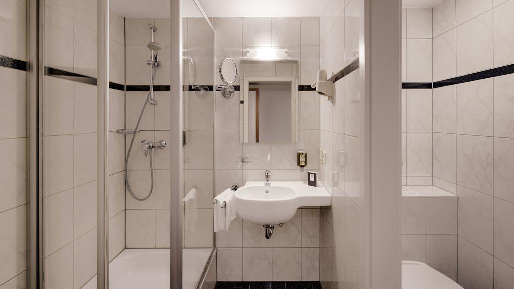 Classic Single Room