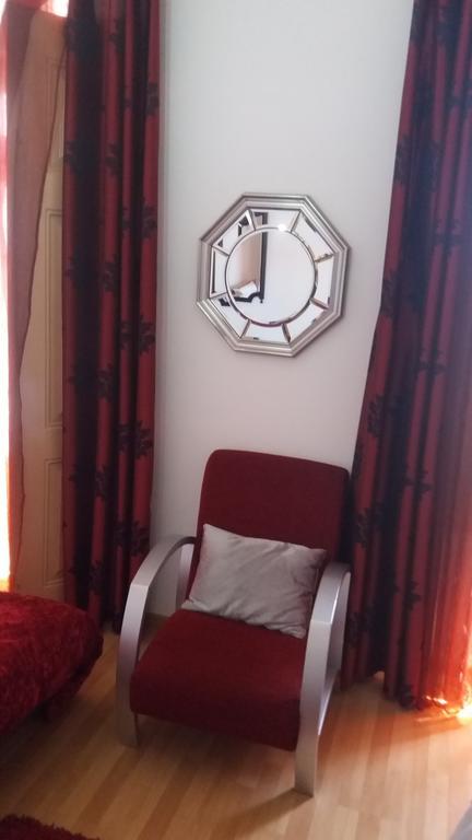 Basic Triple Room