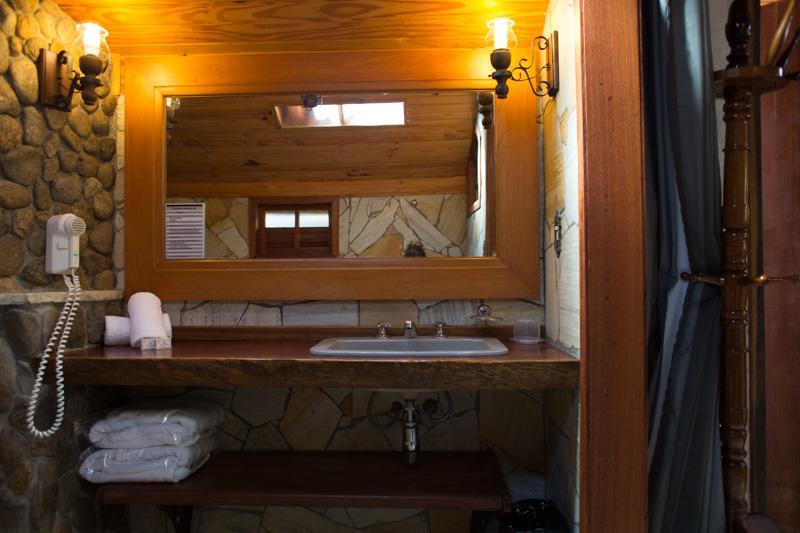 Deluxe Chalet Hot Tub