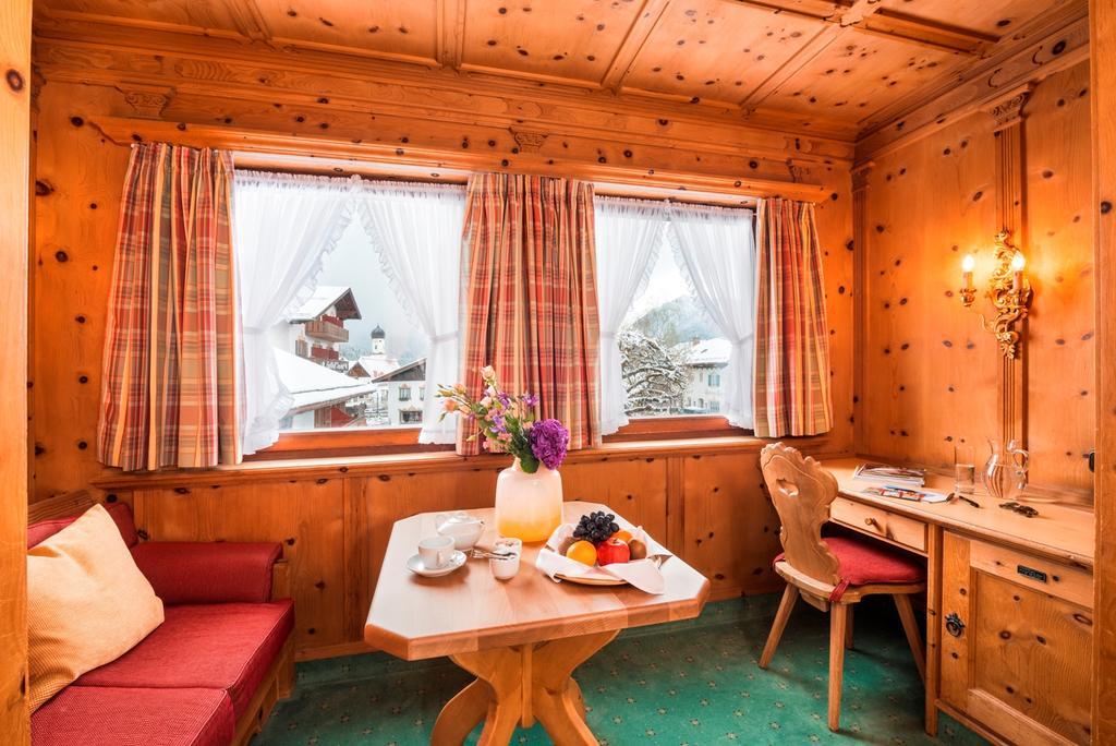 Double Room (1 Adult),1673930202:JPEG