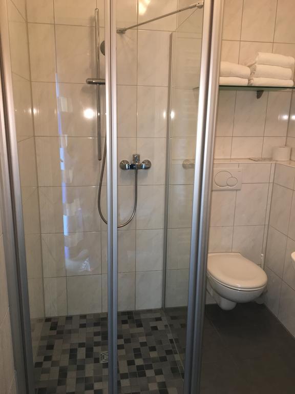 Vierpersoonskamer met Douche