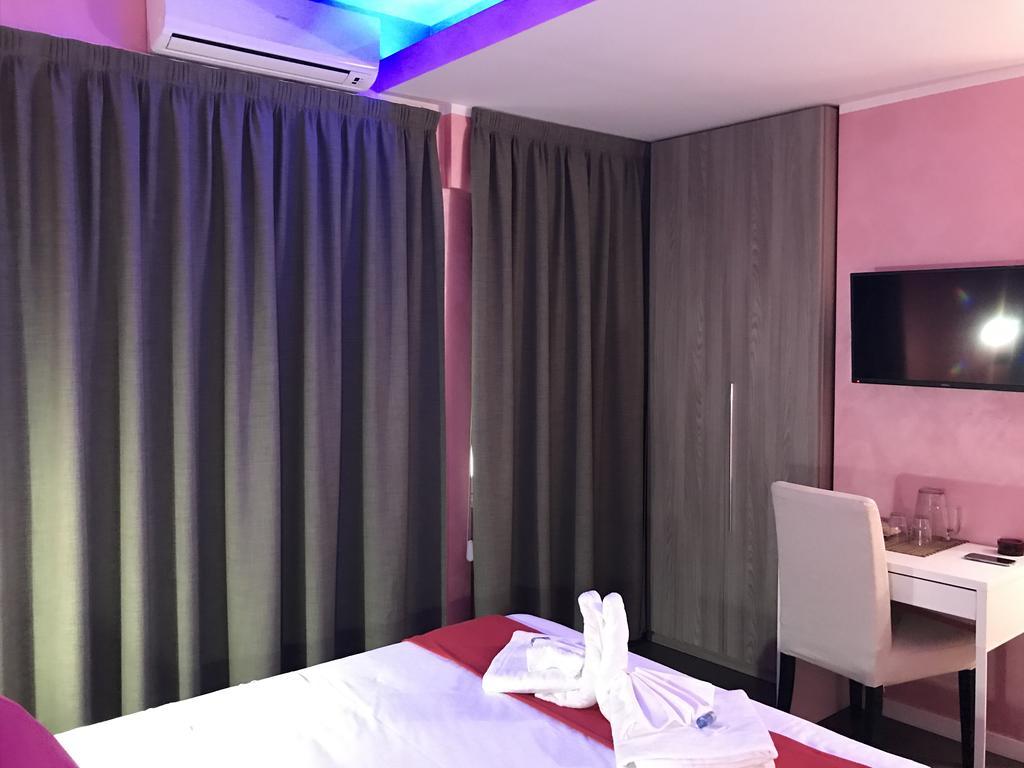 Double Room Private Bathroom