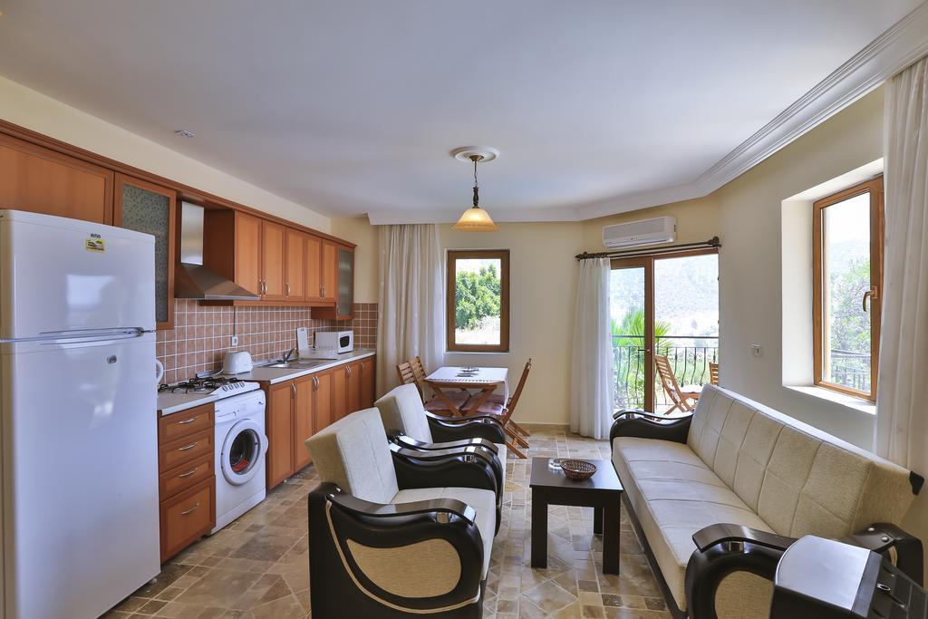 Two-Bedroom Apartment Sea View