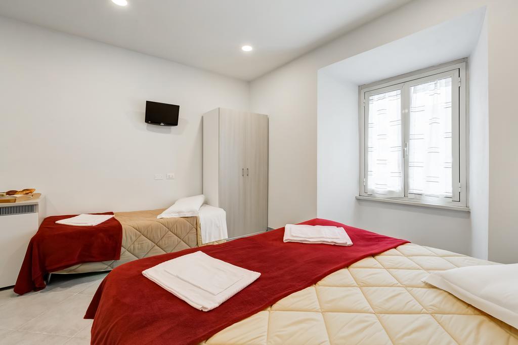 Classic Triple Room