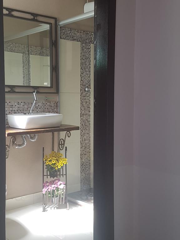 Double Room Private Bathroom