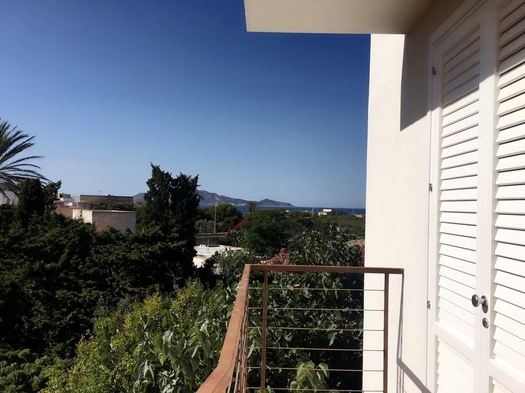 Double Room with Sea View,411050640:JPEG
