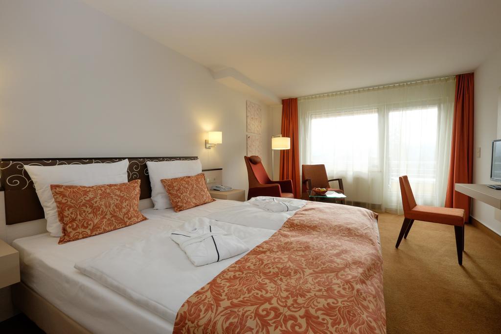 Classic Double Room,1589545786:JPEG