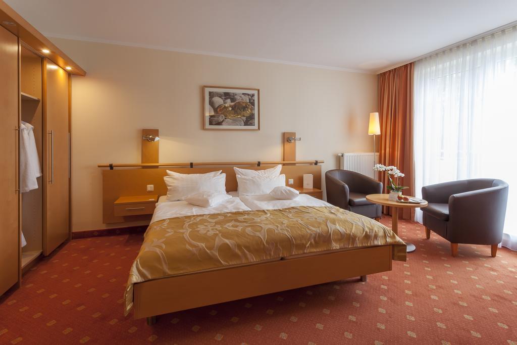 Double Room Balcony No Sea View