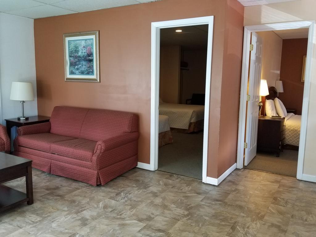 Two-Bedroom Suite