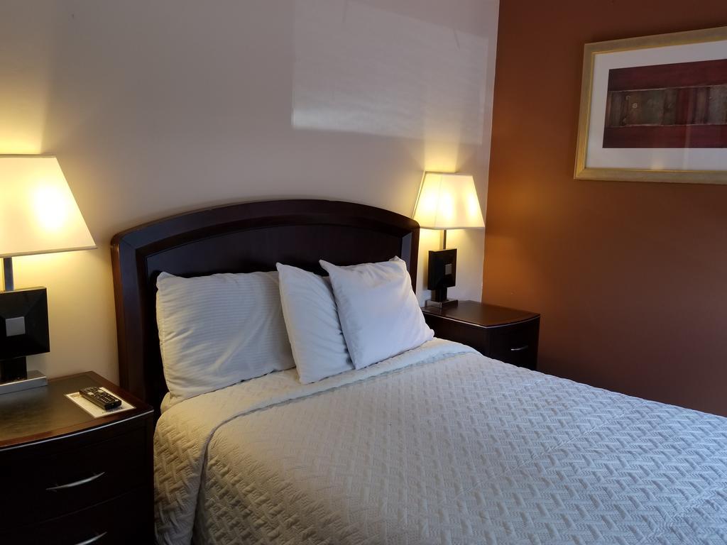 Two-Bedroom Suite