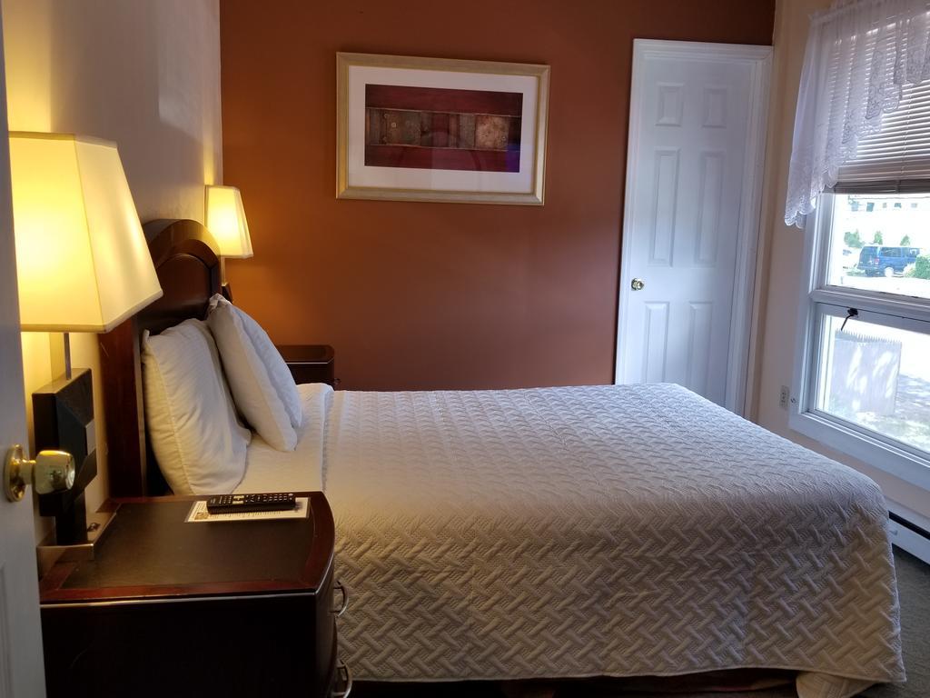 Two-Bedroom Suite