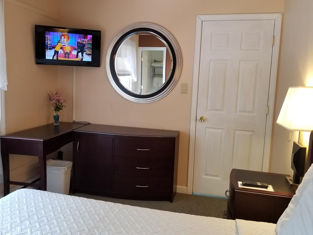 Two-Bedroom Suite