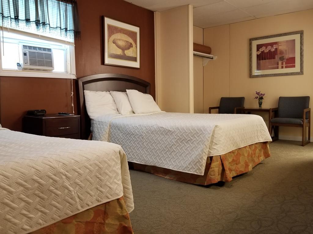 Two-Bedroom Suite