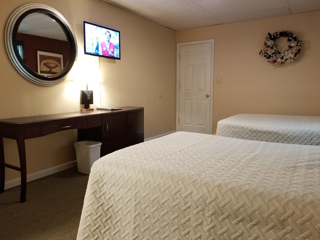 Two-Bedroom Suite
