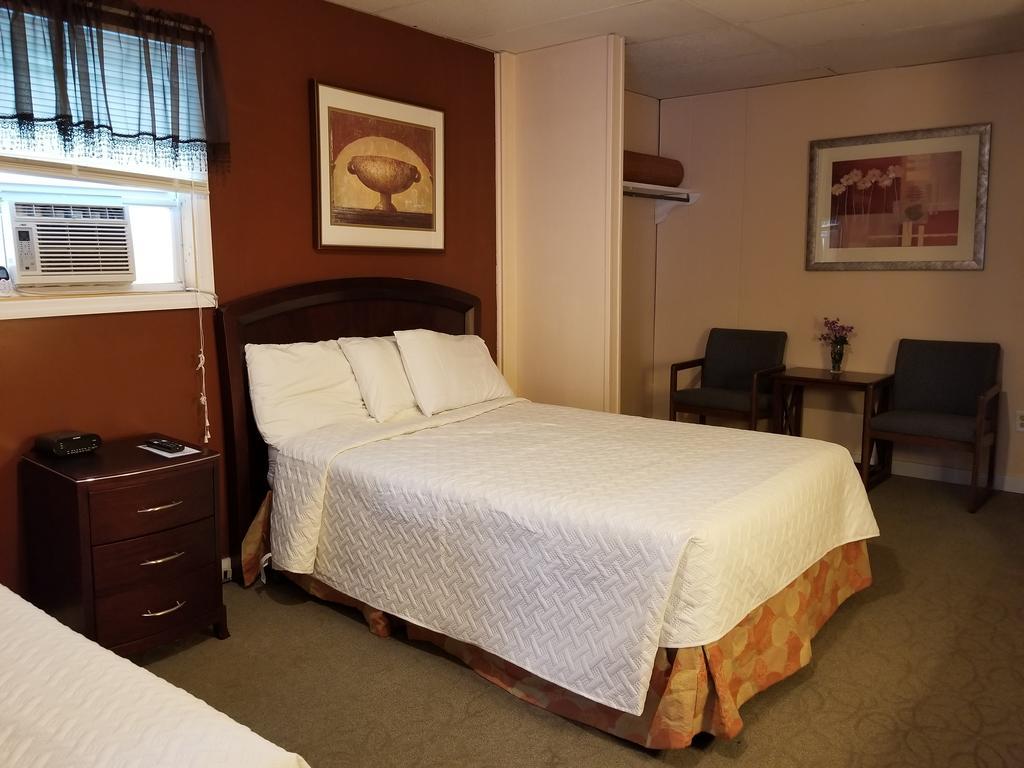 Two-Bedroom Suite