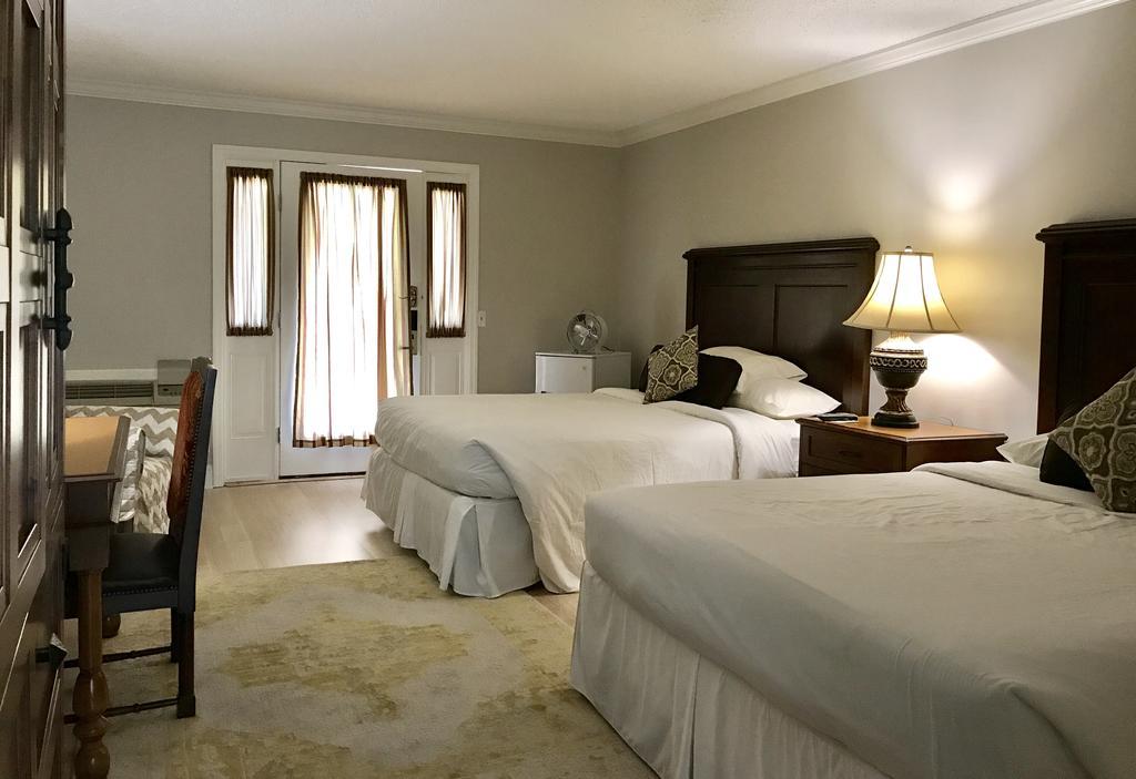 Queen Room with Two Queen Beds