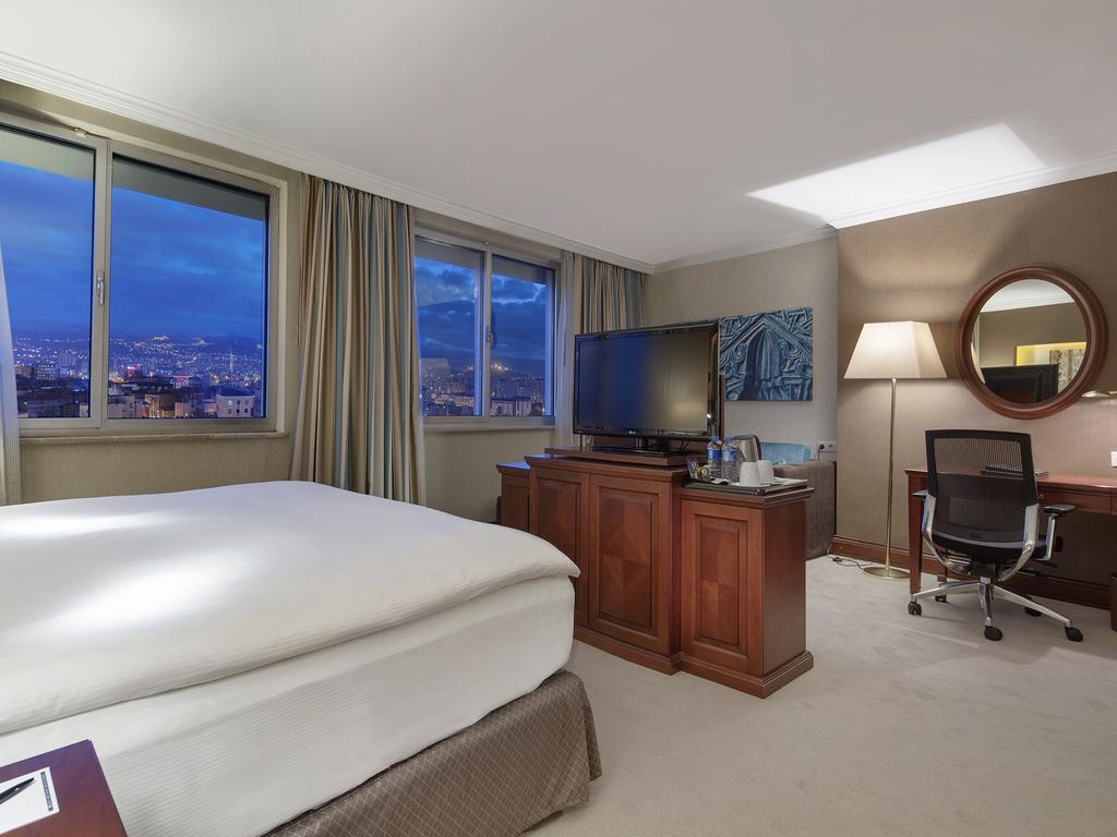 Executive King Room,452396448:JPEG