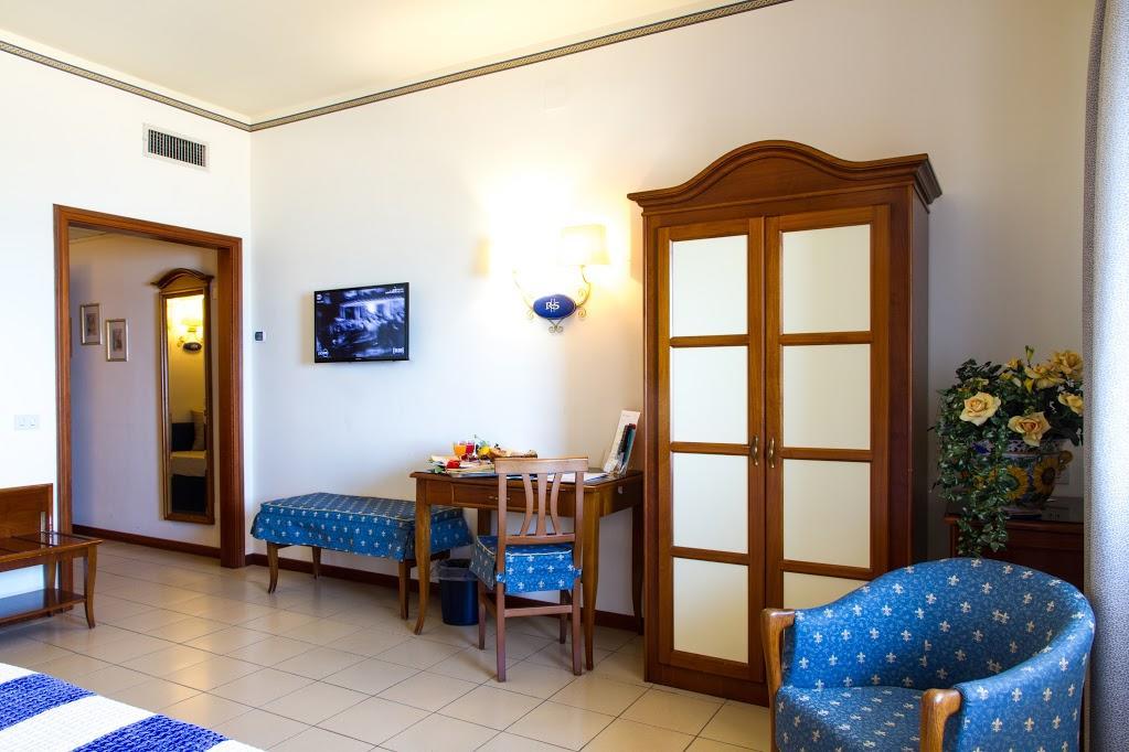 Triple Room Sea View
