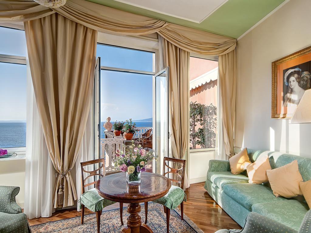 Junior Suite Deluxe Sea View