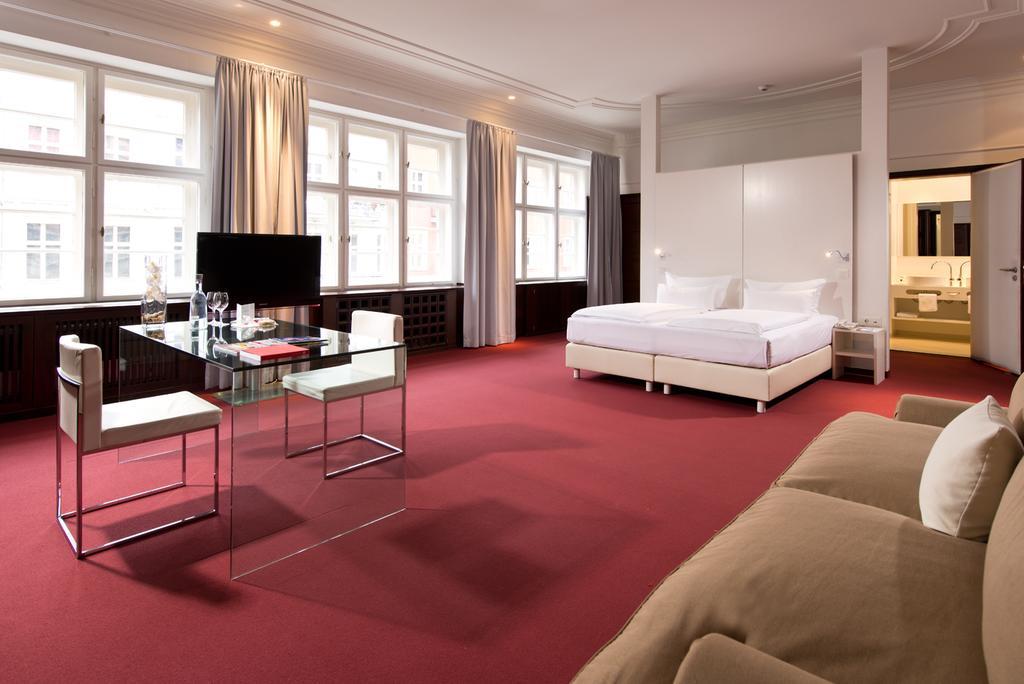 Executive Suite
