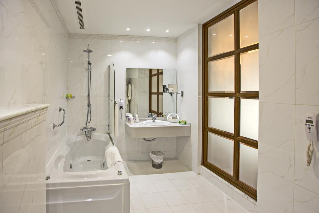 Executive One-Bedroom Suite
