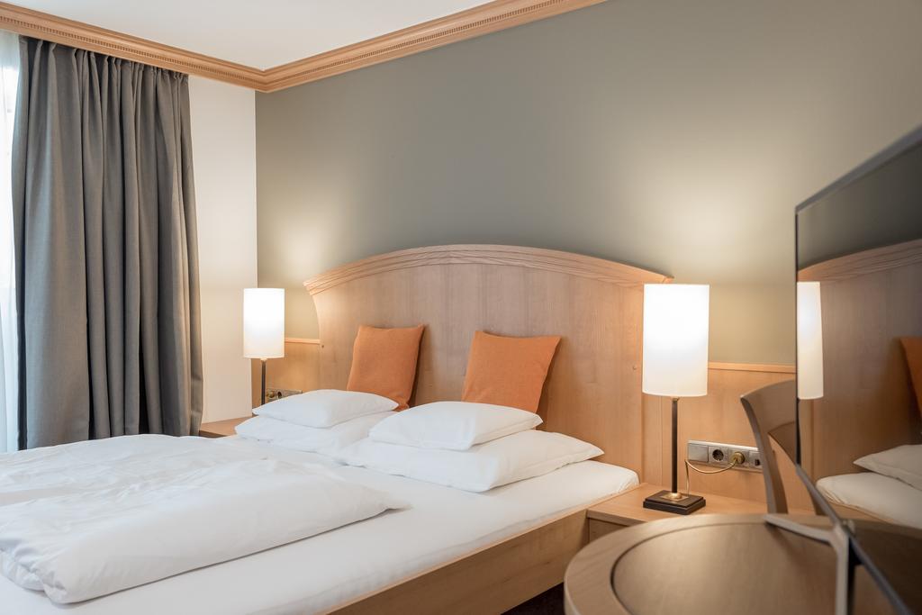 Double Room F