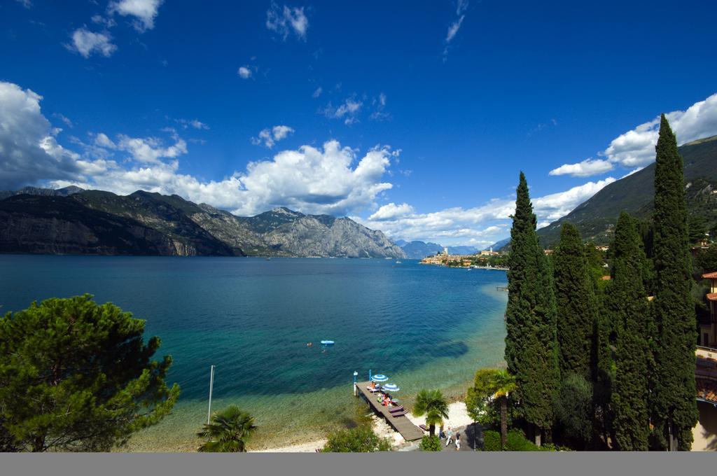 Superior Double Room Balcony Lake View